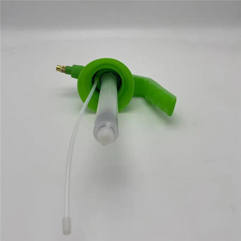 Green nozzle for large volume spray bottles garden sprayer nozzle switching spray mode