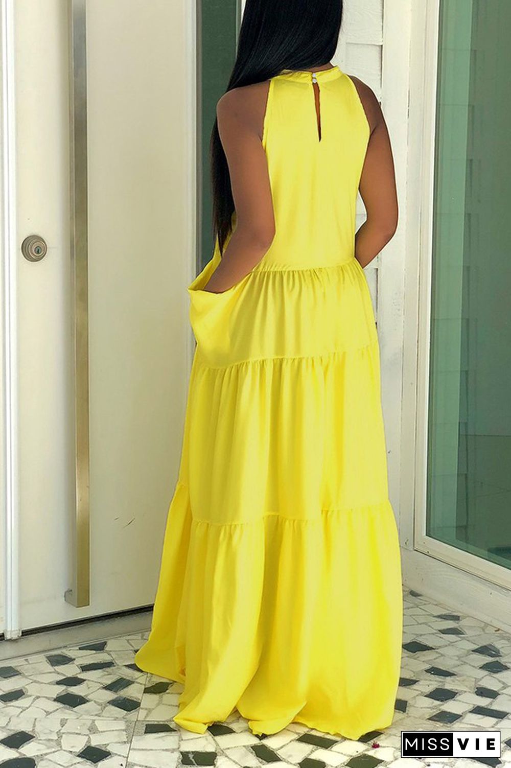 Loose Sleeveless Pleated Pocket Maxi Dresses