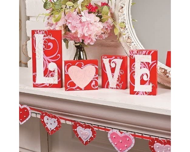 Fun Express Red Love Wood Blocks With Heart Home D cor 4 Pieces