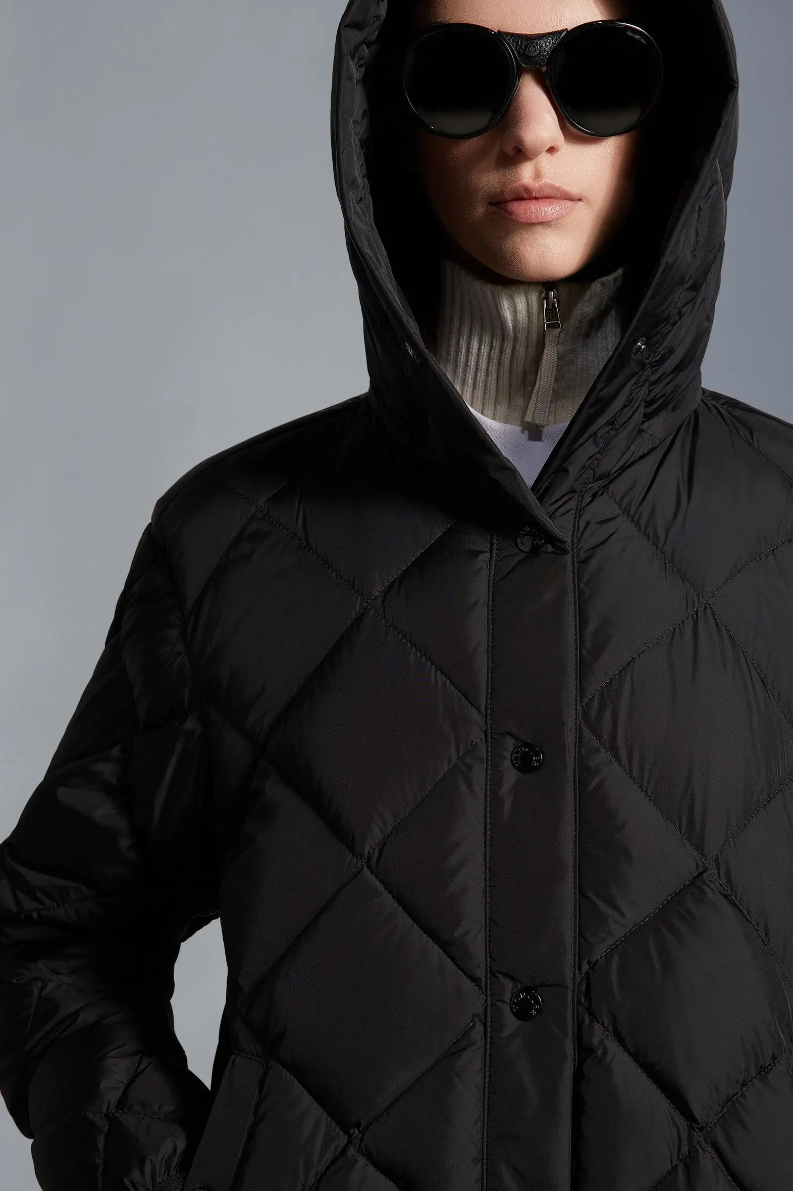 Arvouin Short Down Jacket