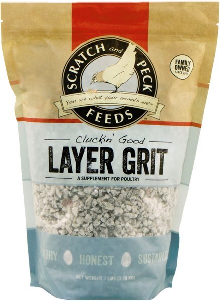 Scratch and Peck Feeds Cluckin' Good Layer Grit Chicken Supplement， 7-lb bag