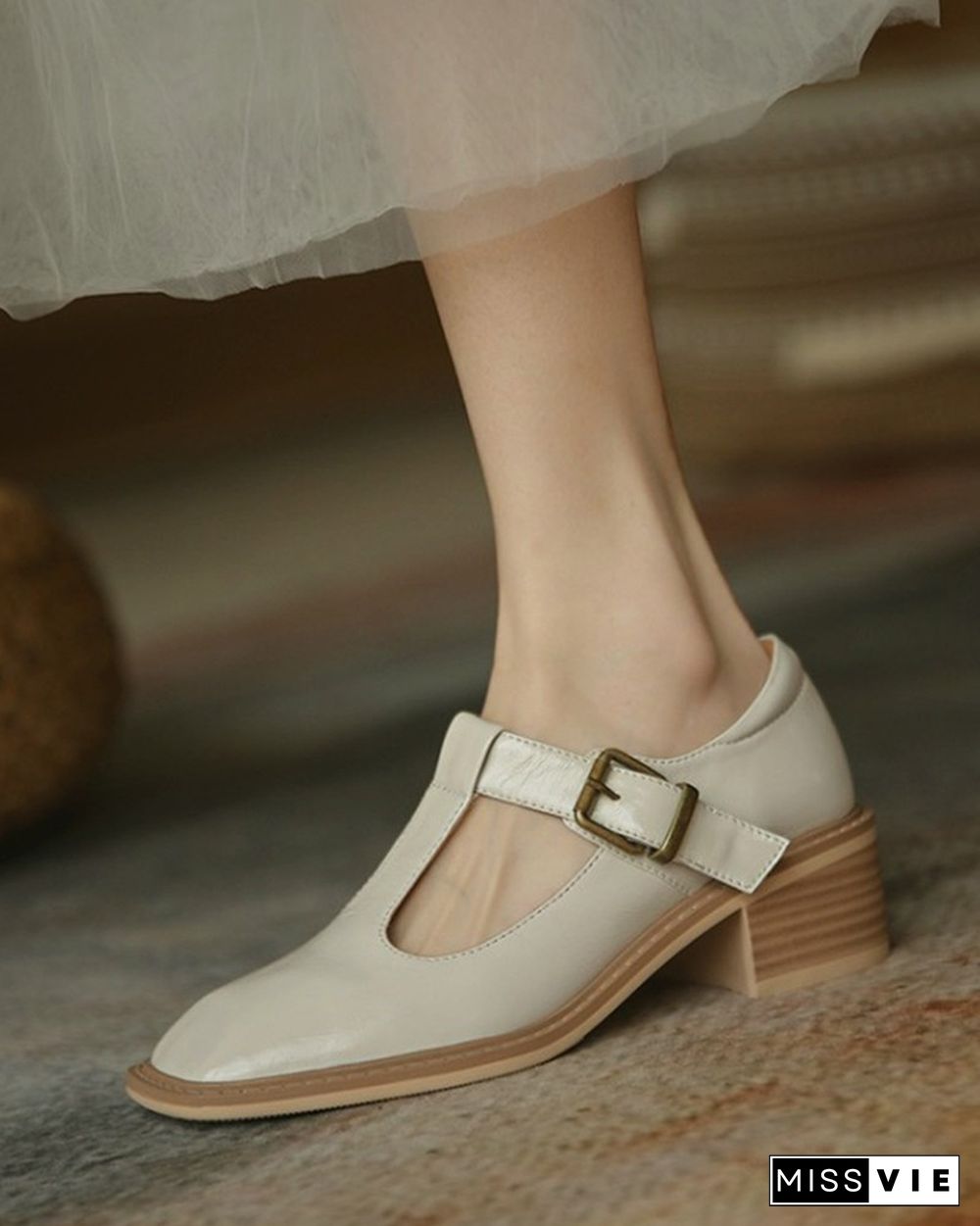 Square-toe Solid Color Lacquered Leather Shallow Mouth High Heels