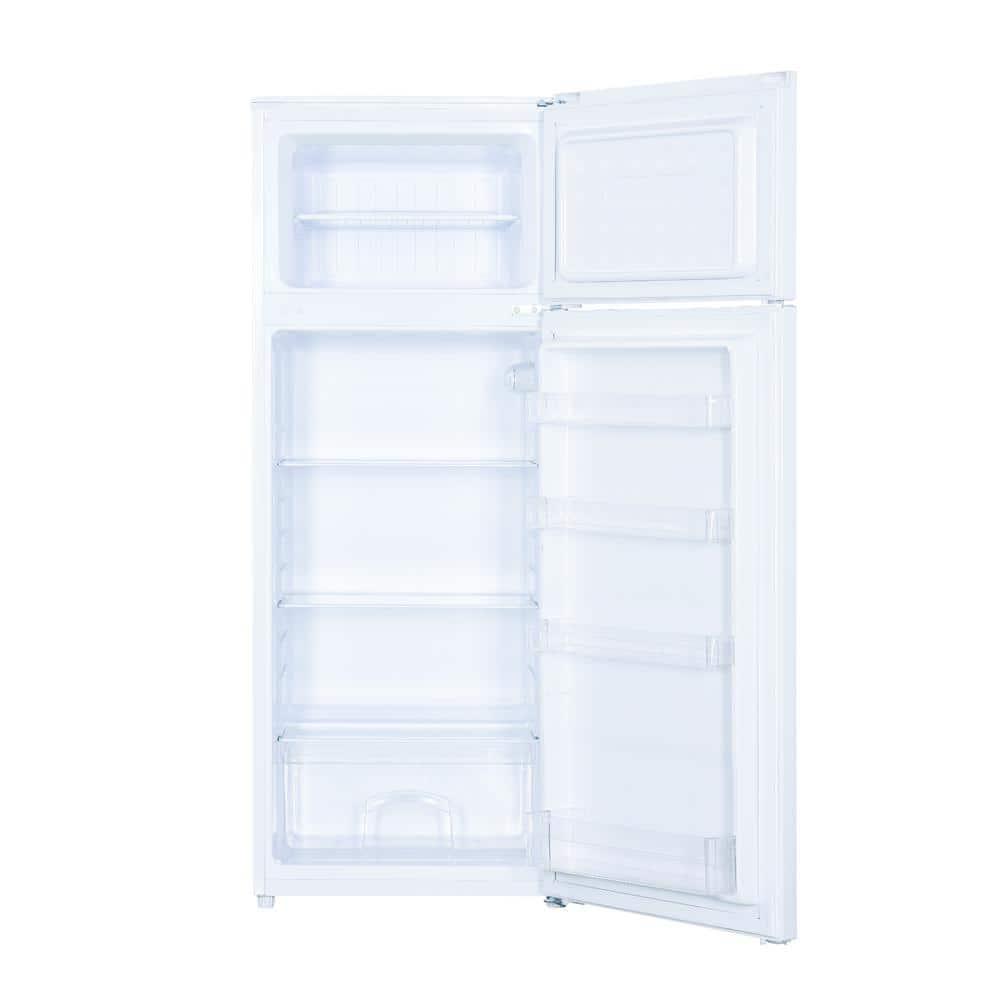 Magic Chef 73 cu ft 2Door Mini Fridge in White with Freezer