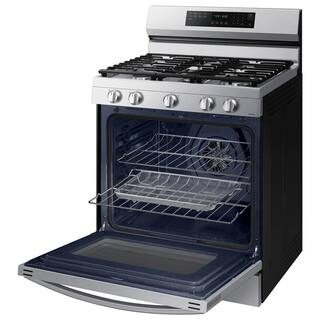  6 cu. ft. Smart Wi-Fi Enabled Convection Gas Range with No Preheat AirFry in Stainless Steel NX60A6711SS