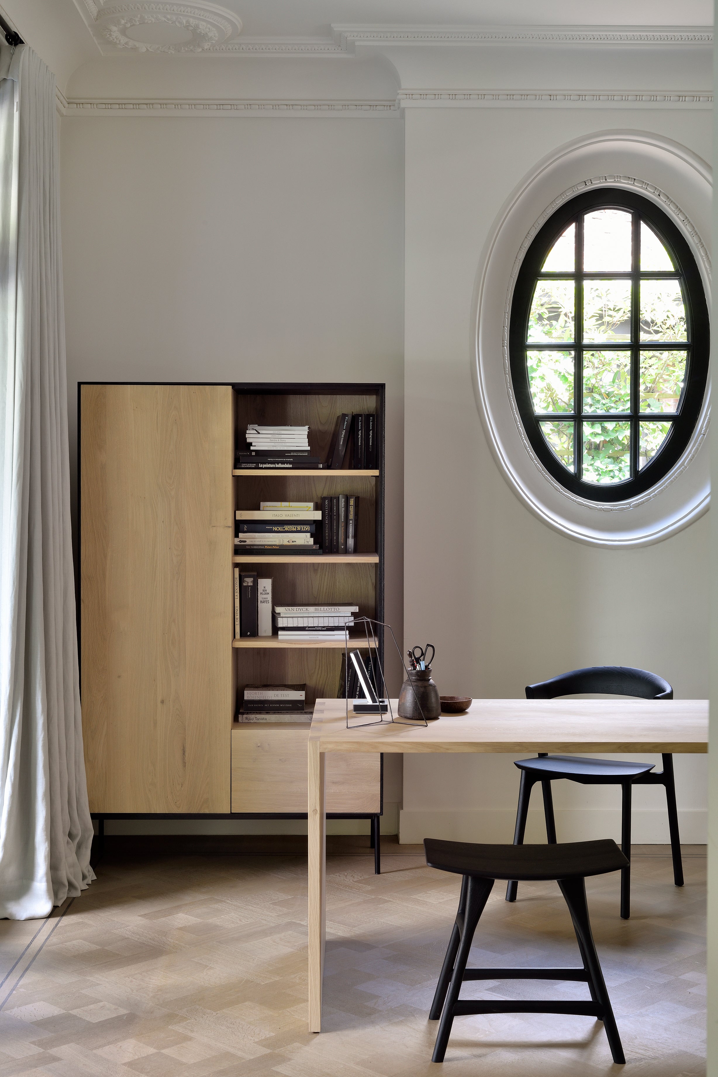 Oak Blackbird Storage Cupboard