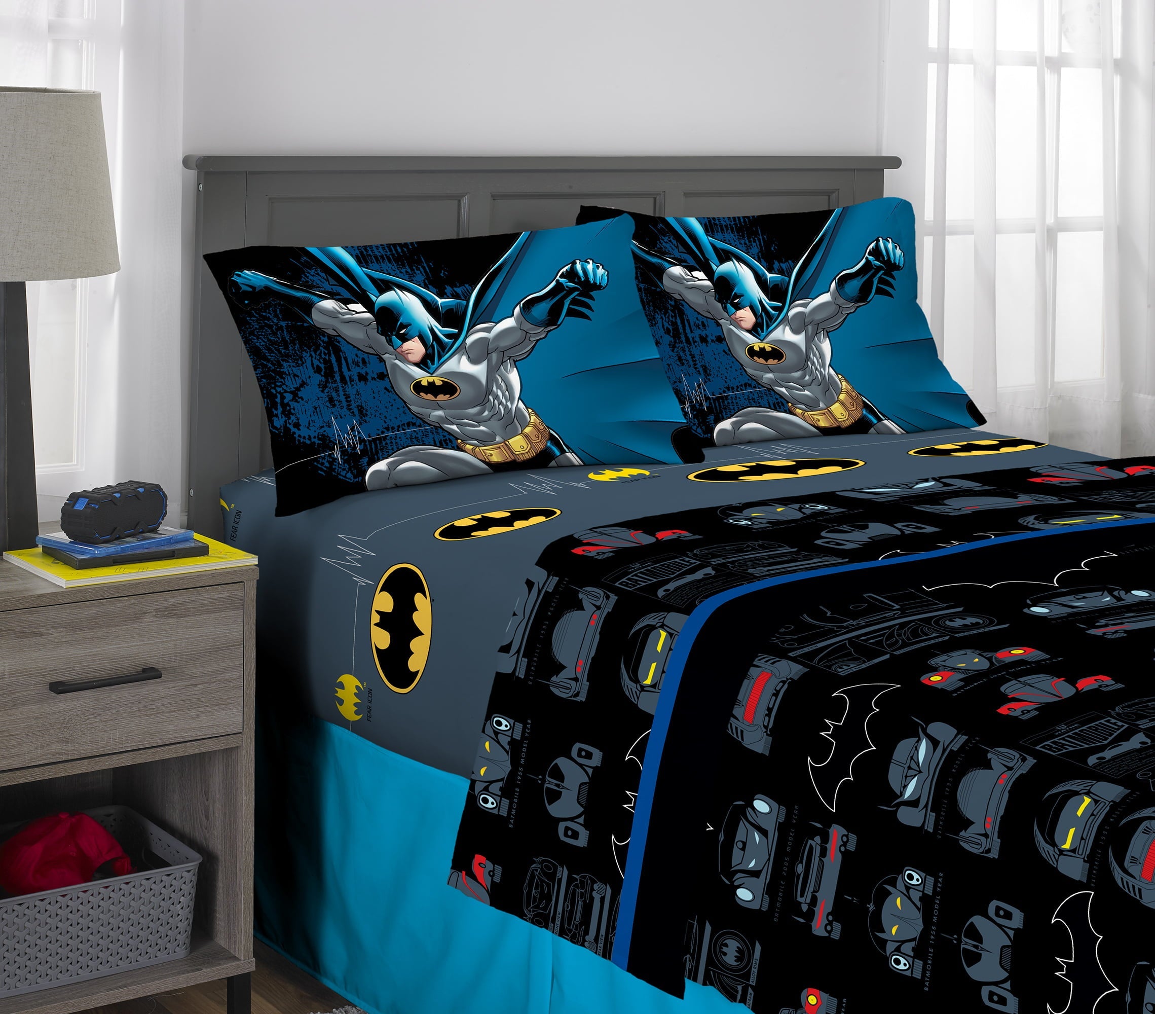 Batman Kids Full Bed in a Bag, Comforter and Sheets, Gray, Warner Bros