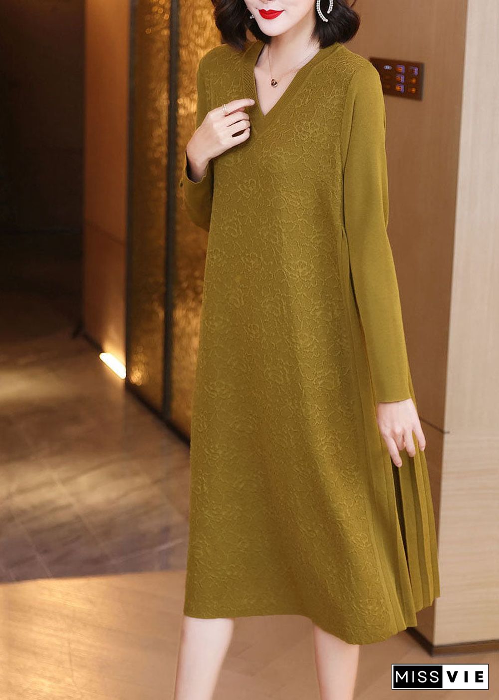 Loose Yellow V Neck Patchwork Wrinkled Jacquard Knit Maxi Dresses Spring