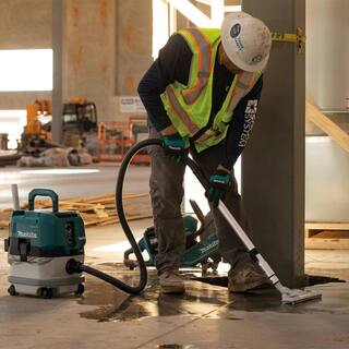 Makita 40V max XGT Brushless Cordless 2.1 Gallon WetDry Dust ExtractorVacuum Kit (4.0Ah) GCV01PM