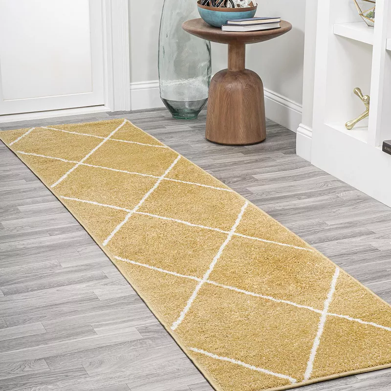 Minimalist Trellis Rug