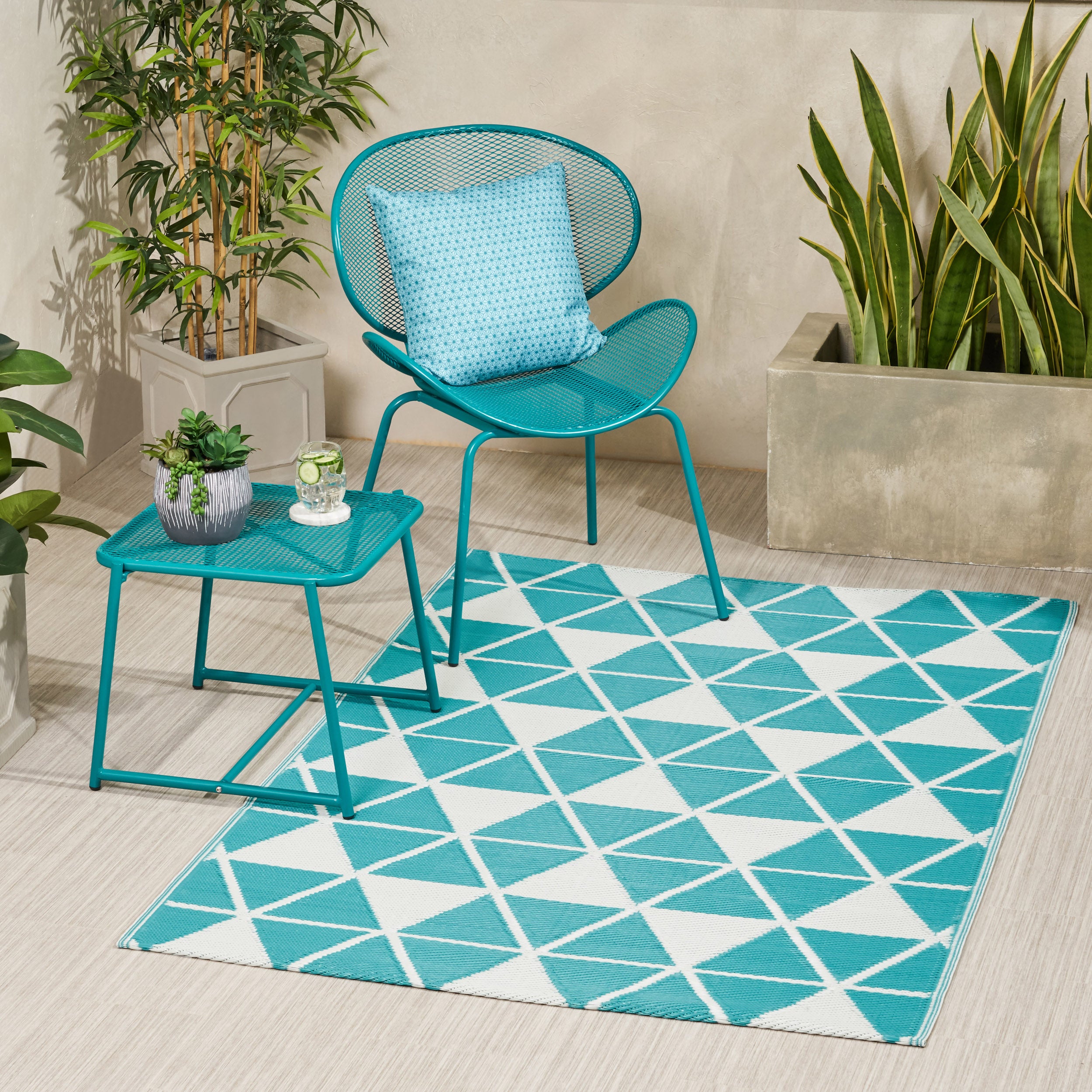 Dimitra Outdoor Modern Scatter Rug