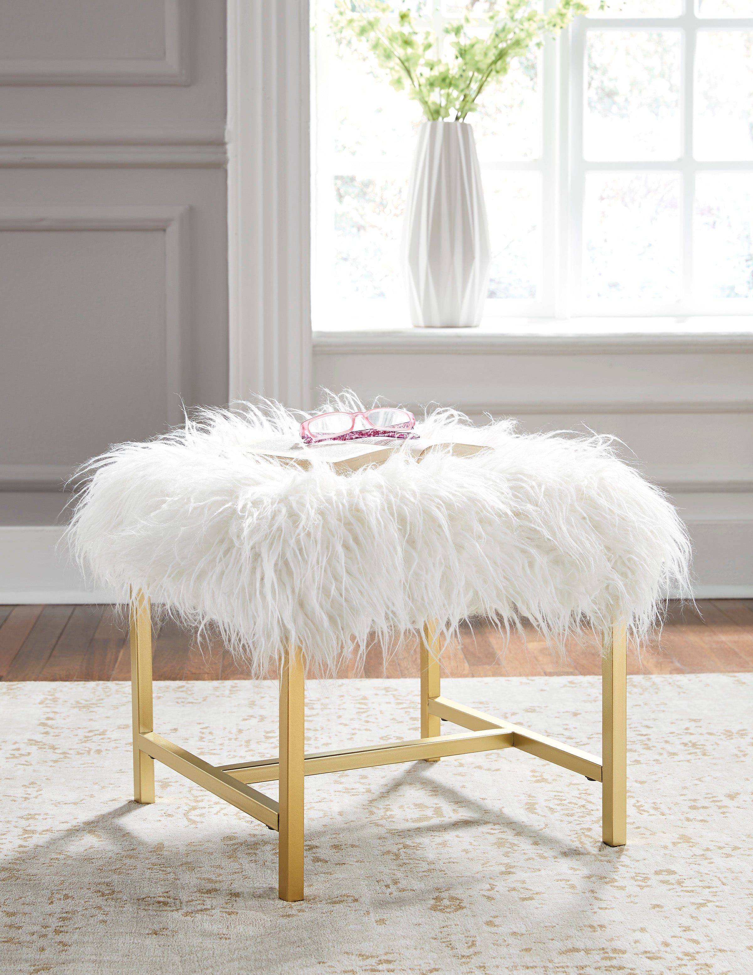 ELISSA ACCENT STOOL