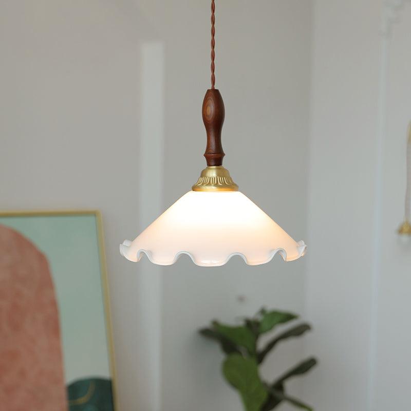 Milky Flower Pendant Light