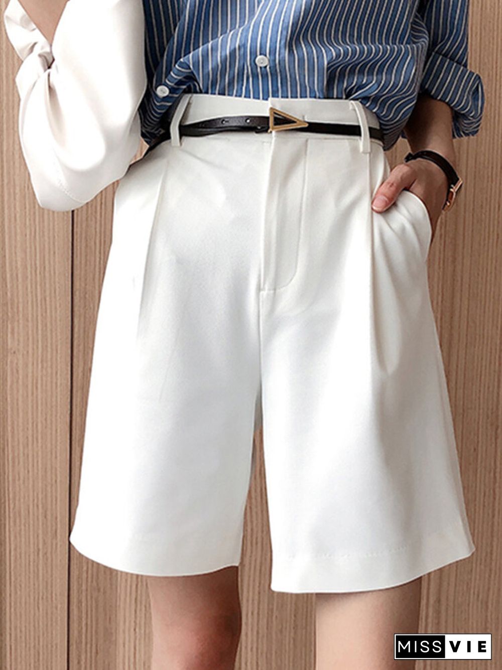 Solid Pocket Straight Leg Shorts for Women