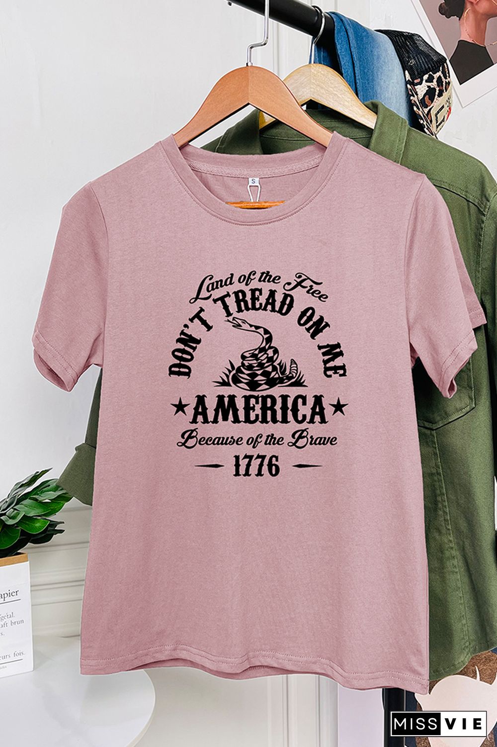 Dont' Tread On Me Graphic T-Shirt Wholesale