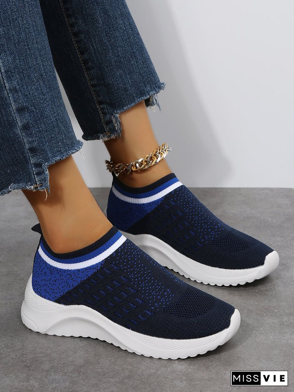 Women Striped Sports All Season Split Joint Breathable Mesh Fabric Fabric Fly Woven Shoes EVA Sneakers