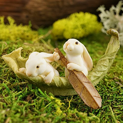 Top Collection Miniature Fairy Garden and Terrarium Statue, Rabbits Rowing Leaf Boat