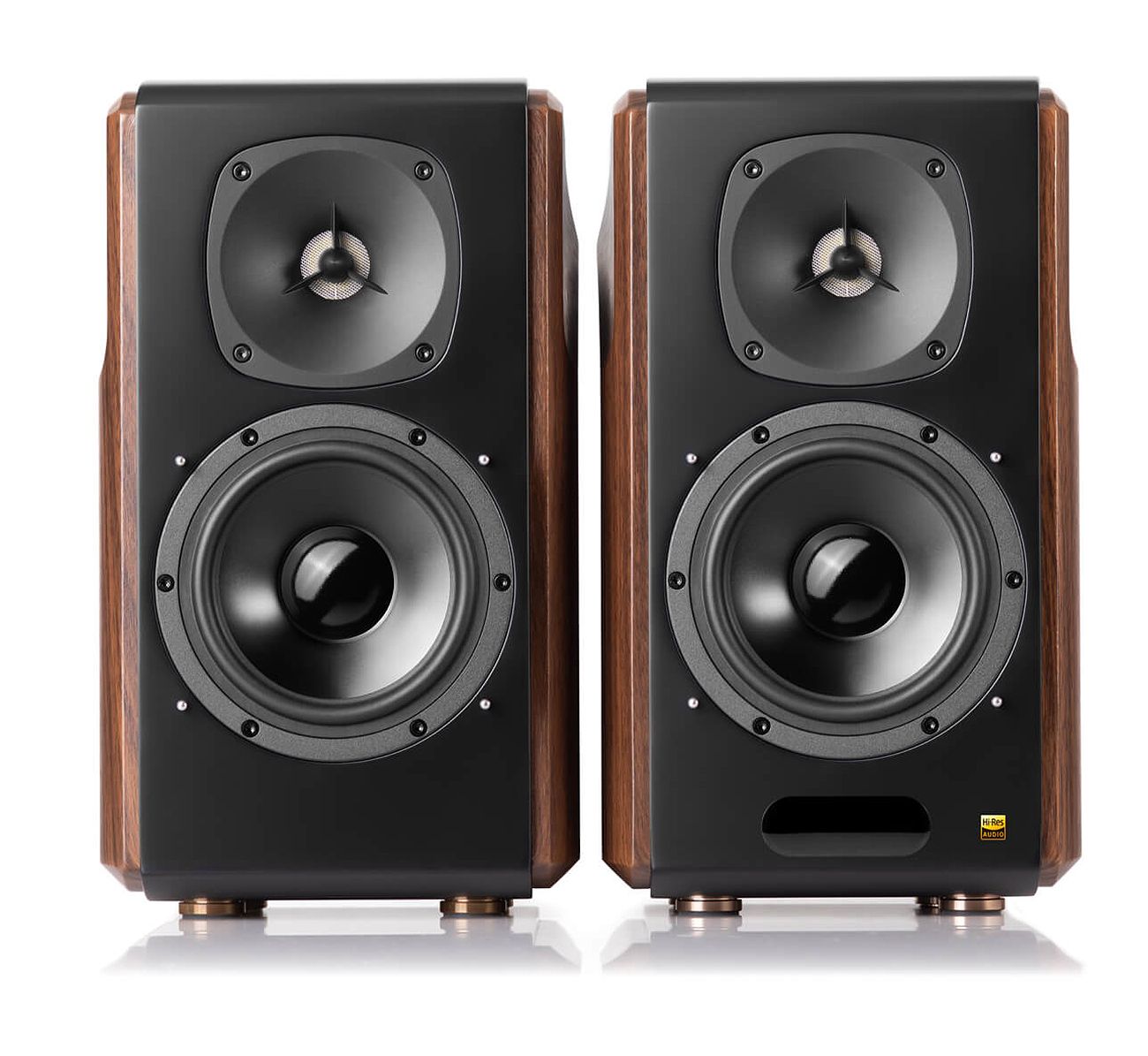 Edifier S2000 Brown/Black Powered Bluetooth Bookshelf Speakers (Pair)