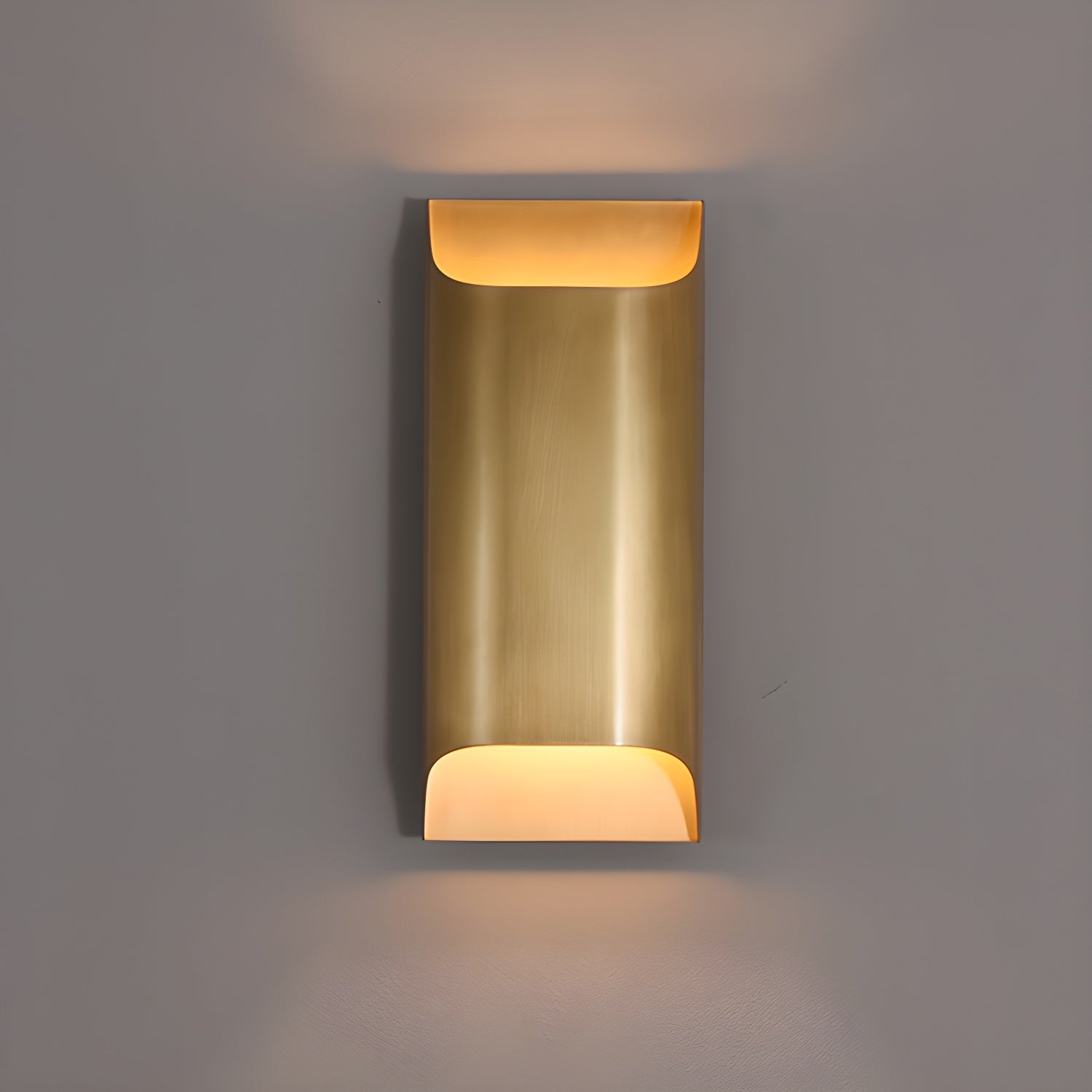 Leclerc Brass Wall Lamp