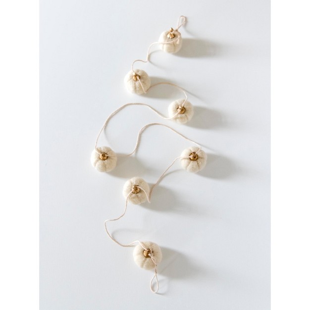 Shiraleah Ivory Harvest Felt Decorative Pumpkin Garland