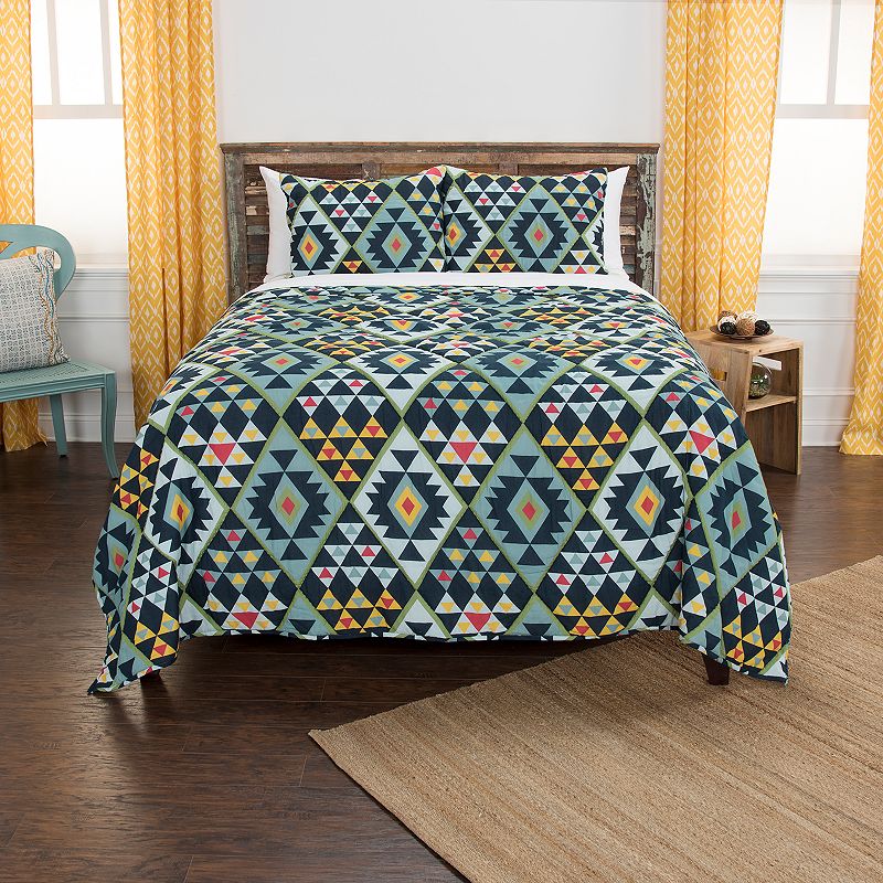 Rizzy Home Maddux Place Miles Geometric Quilt Set