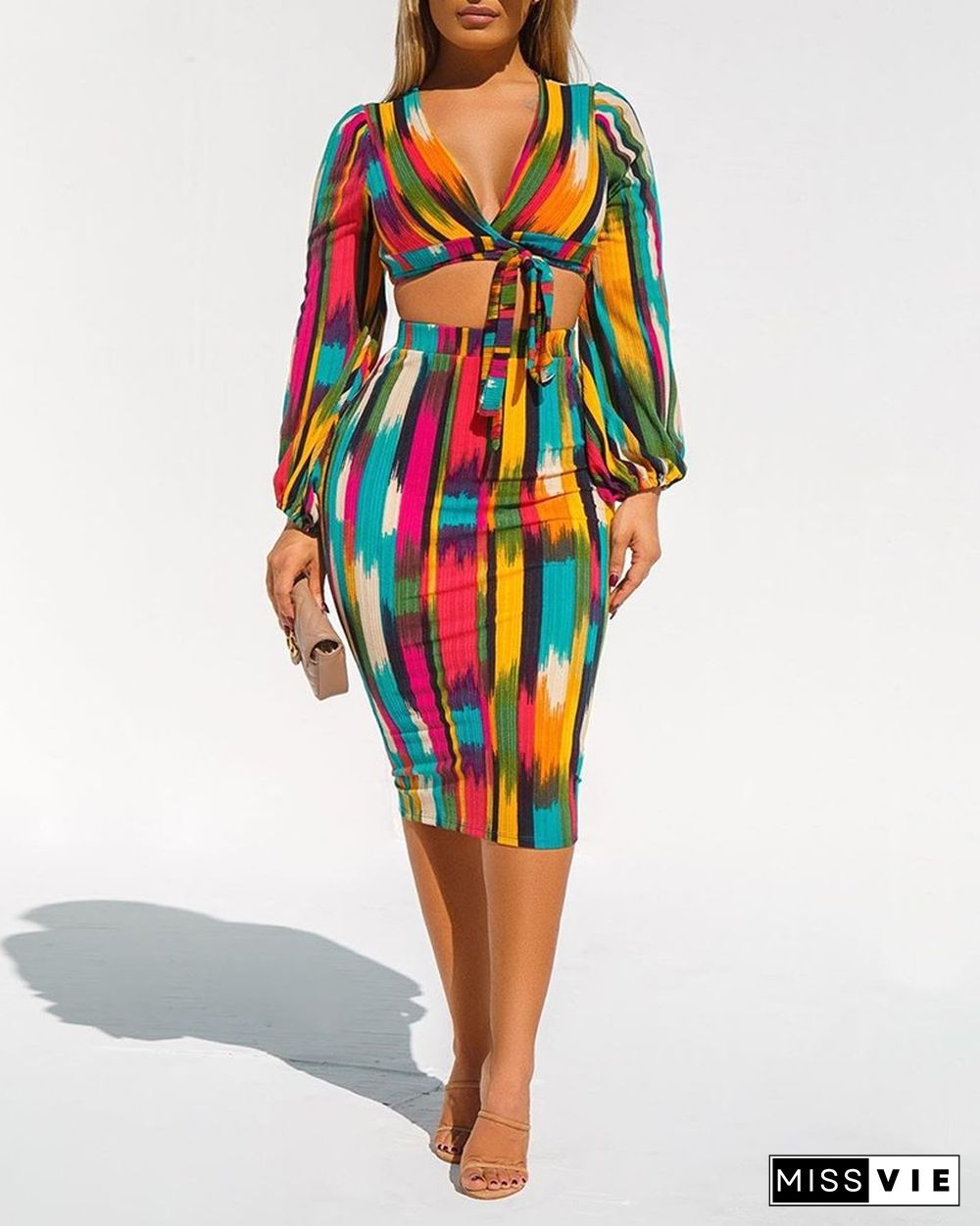 Colorblock Lantern Sleeve Crop Top & Midi Skirt Sets