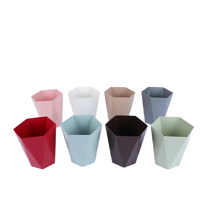 Wholesale Customizable Garden Supplies Decorate Plastic Flower Pots