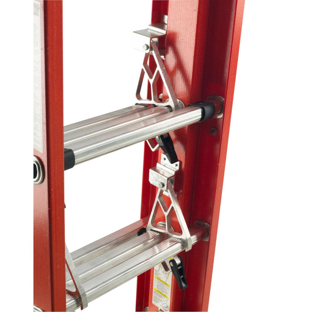 32Ft Type 1A Fiberglass D-Rung Extension Ladder ;