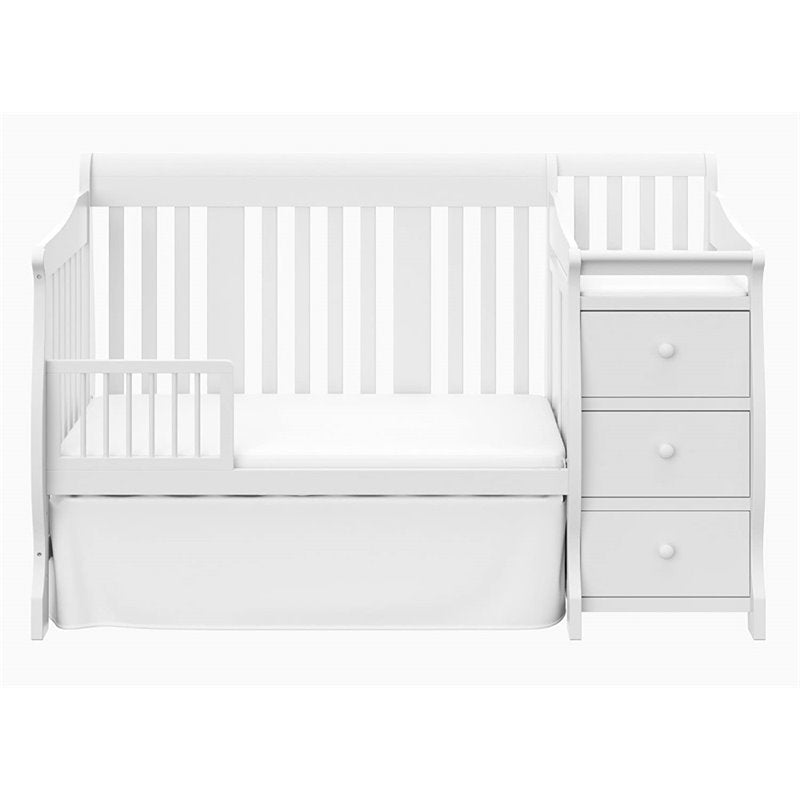 Bowery Hill Traditional Wood 4-in1 Crib & Changer Combo in White