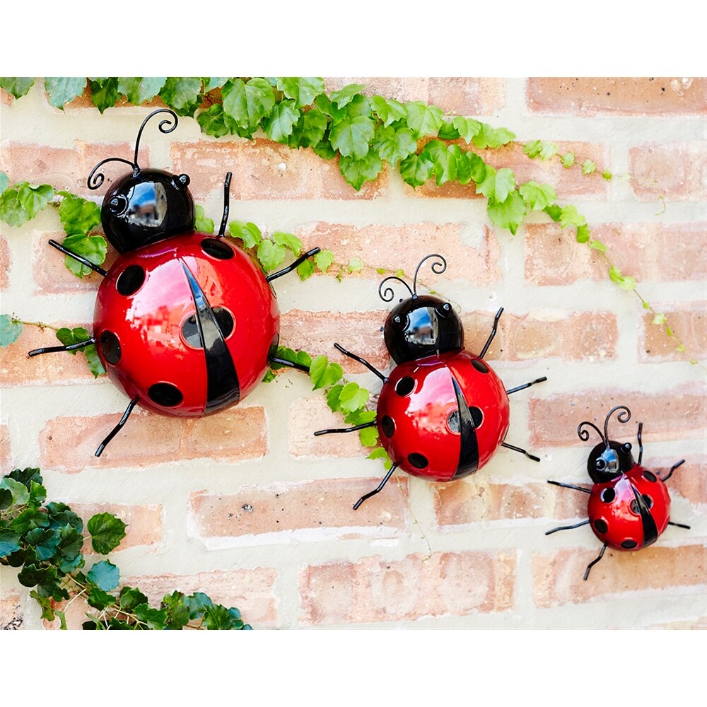 Wall Mountable Ladybugs (Set of 6)   3.75\