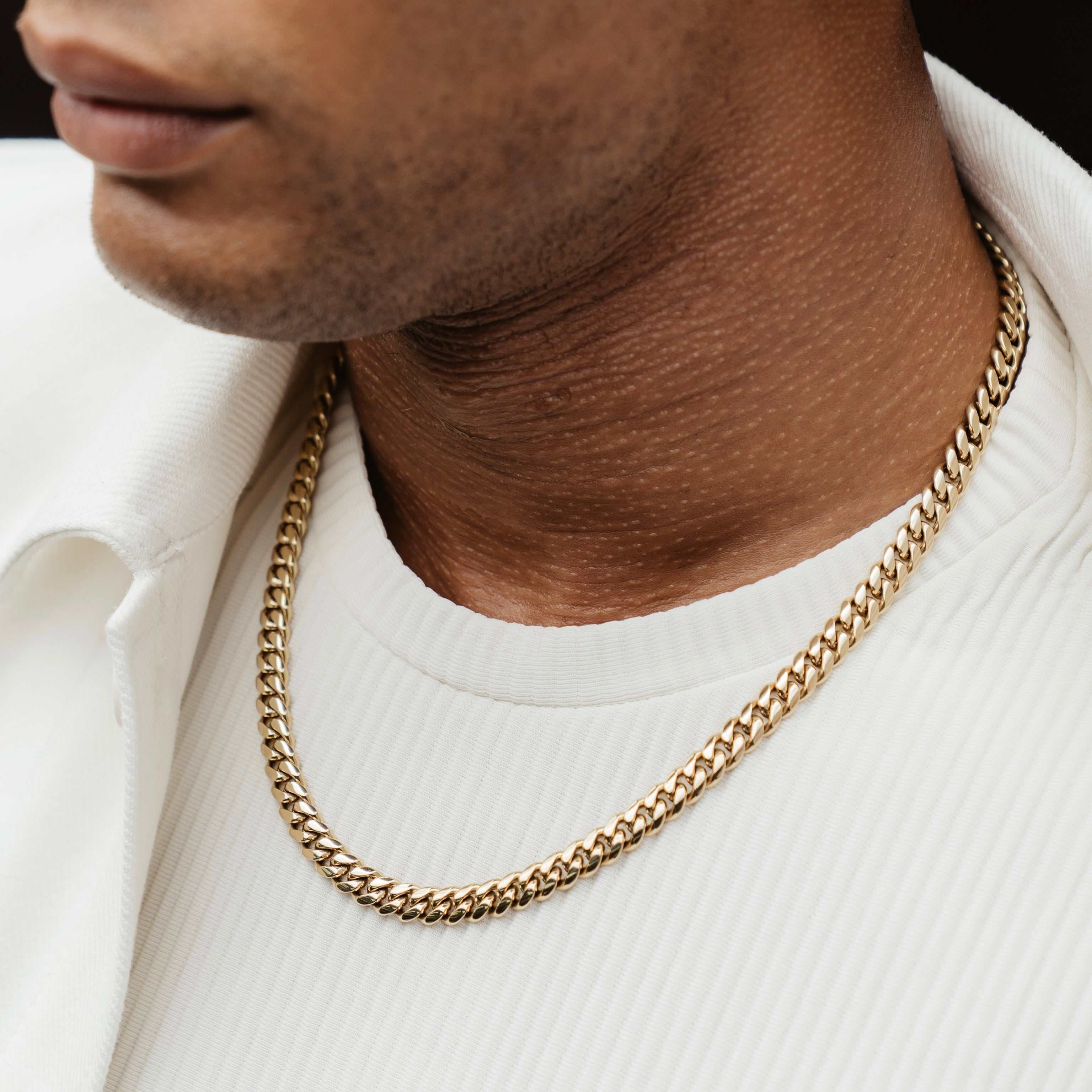 Miami Cuban Link Chain in Yellow Gold - 8mm