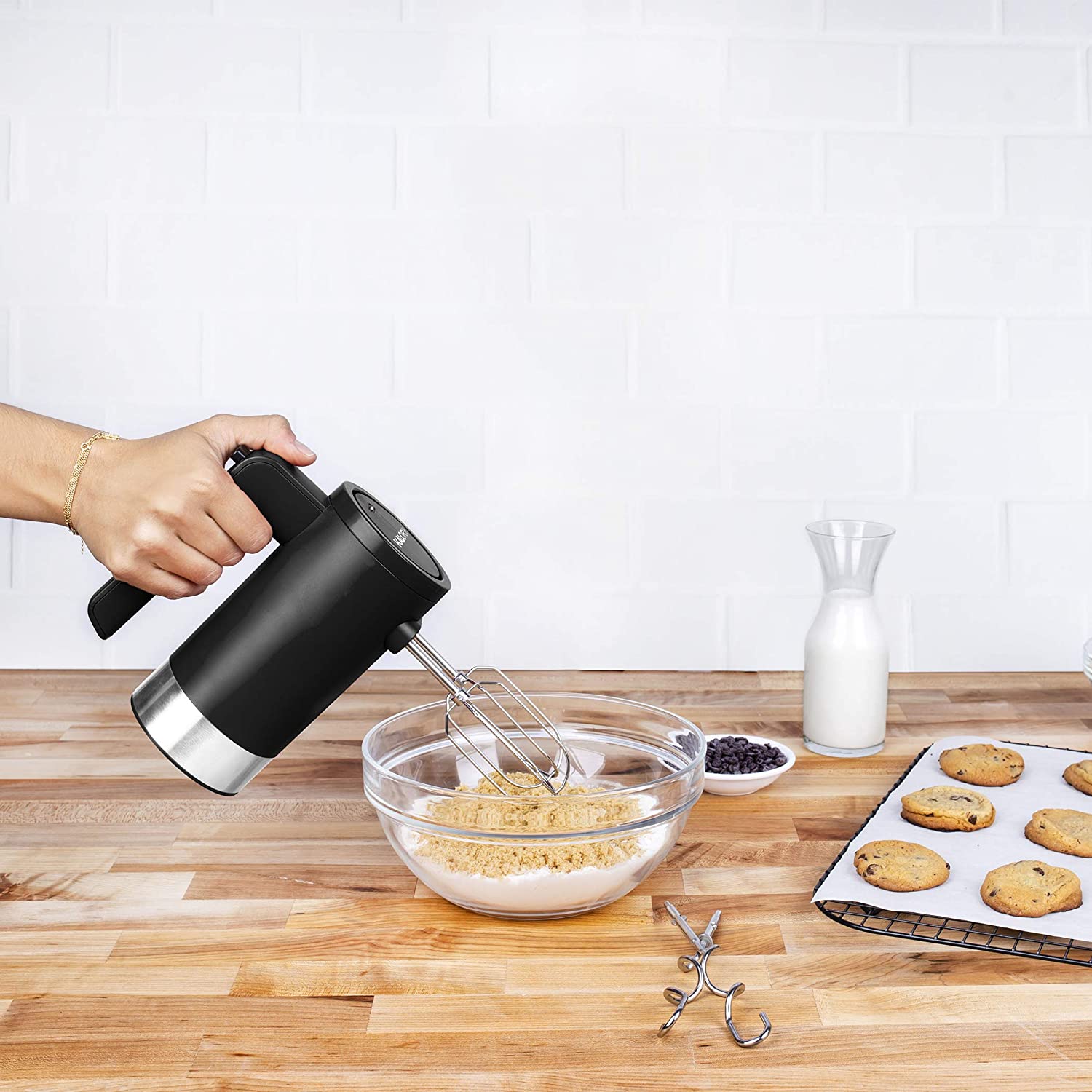 Kalorik 5-Speed Black Cordless Electric Hand Mixer