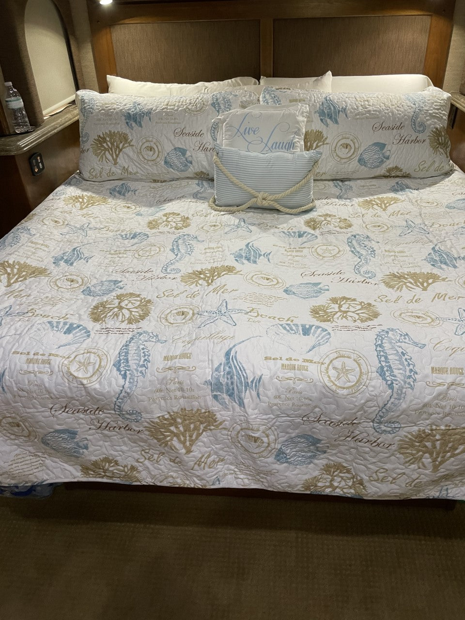 Harbor Life Reversible Quilt Set