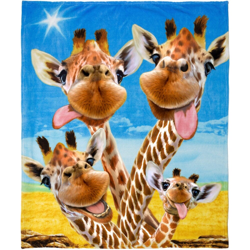 Giraffe Selfie Super Soft Plush Fleece Throw Blanket