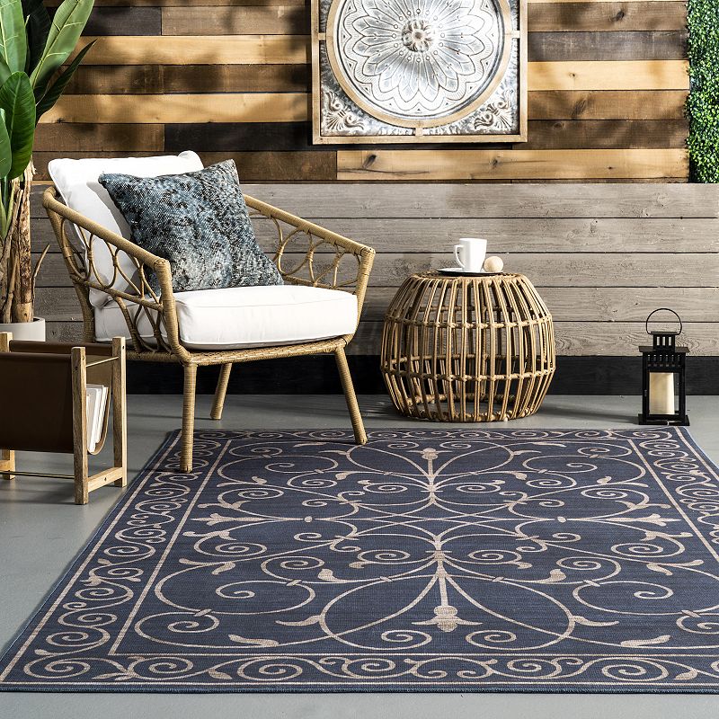 nuLoom Chara Traditional Vines Machine Washable Indoor/Outdoor Area Rug