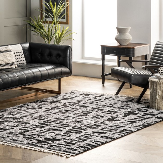 Nuloom Cosette Abstract High Low Textured Tassel Area Rug