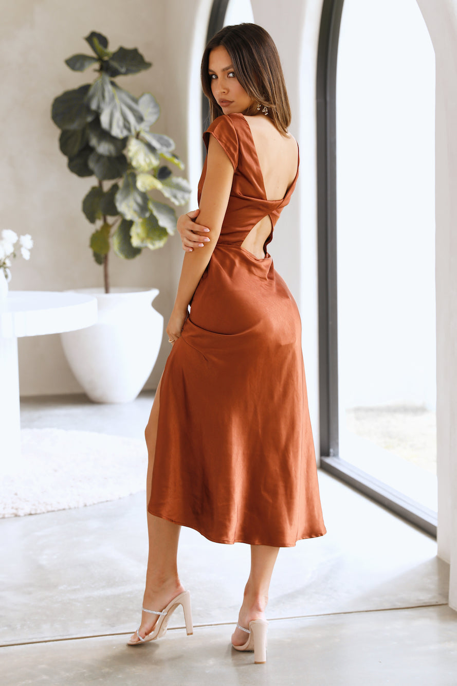 Get In Formation Midi Dress Brown