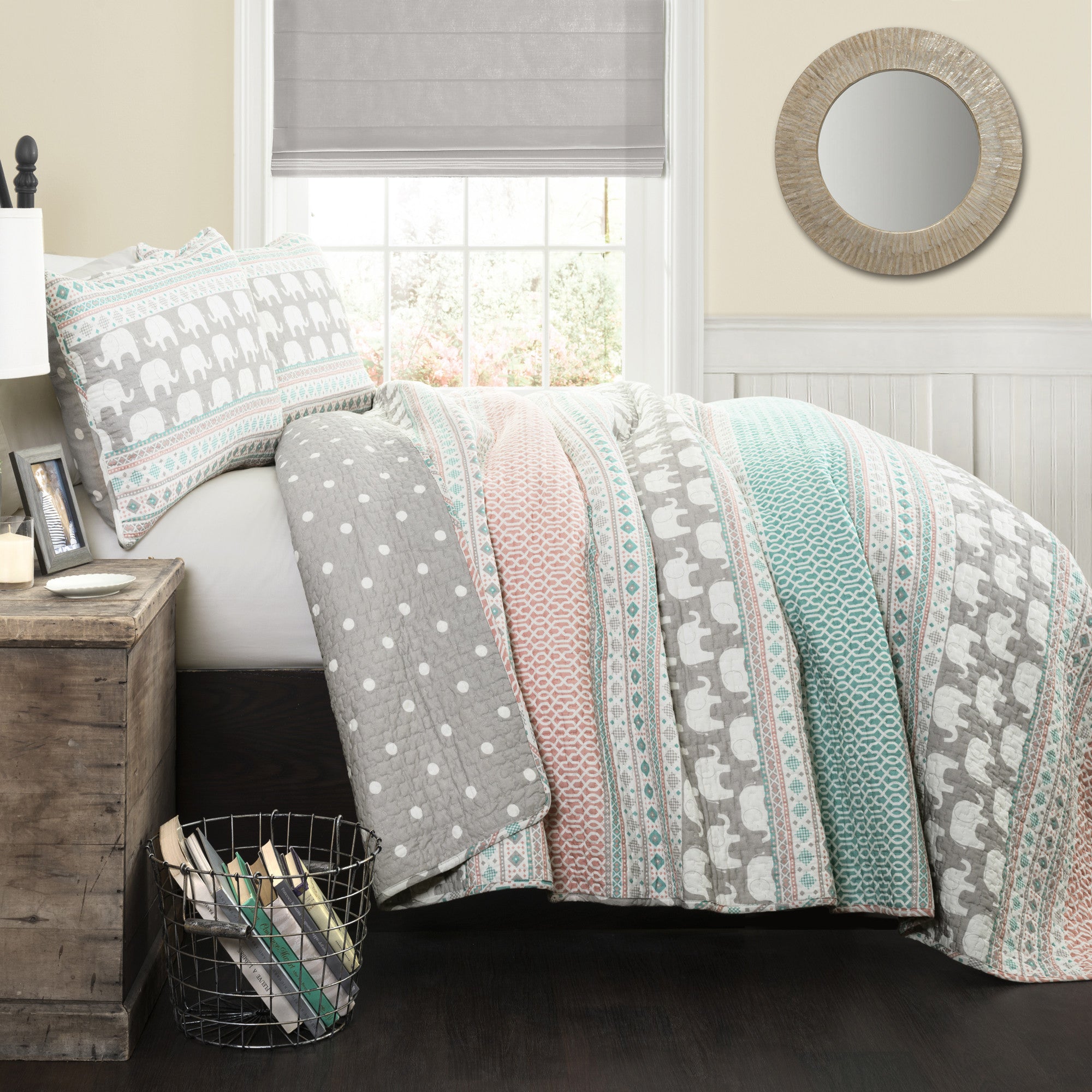 Elephant Stripe Quilt 5 Piece Set Full/Queen