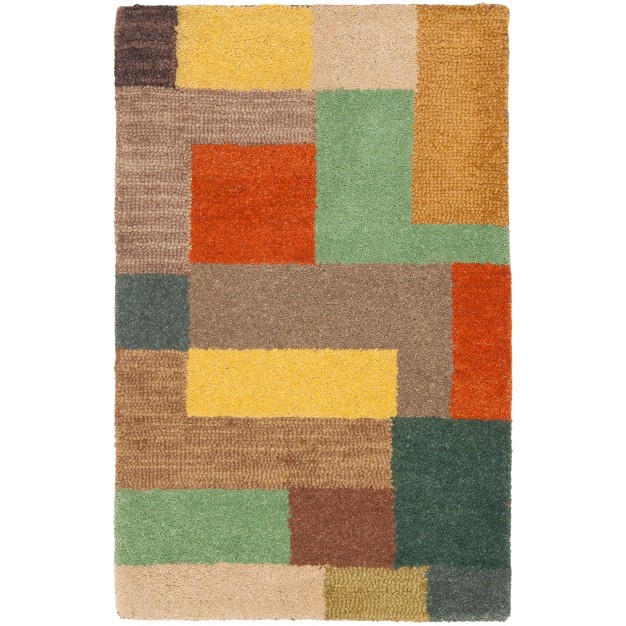 Soho Soh923 Hand Tufted Area Rug Safavieh