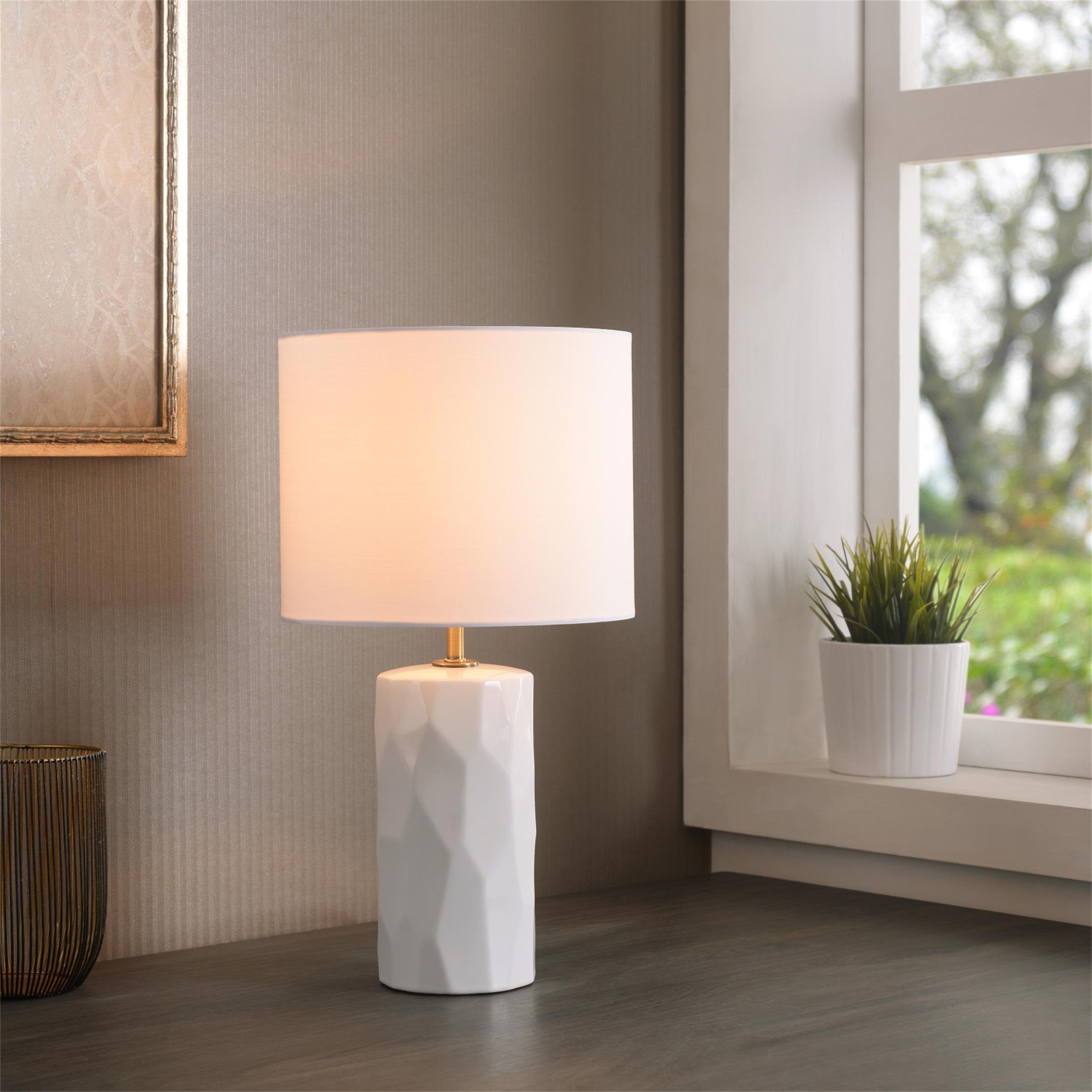 Mainstays White Ceramic Table Lamp, 17