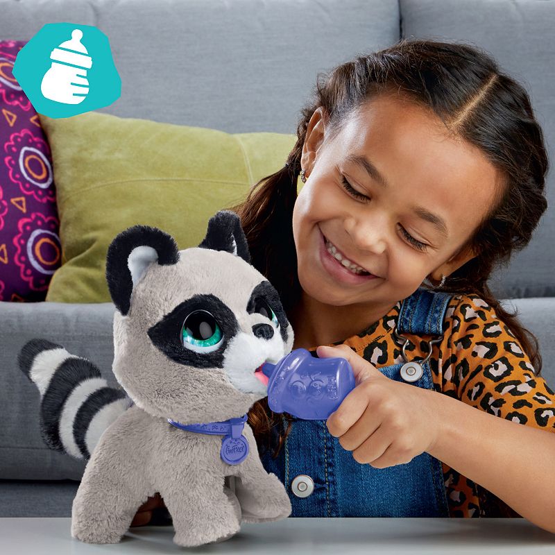 furReal Peealots Big Wags Raccoon by Hasbro