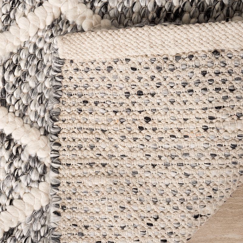 Safavieh Natura Allison Diamond Rug