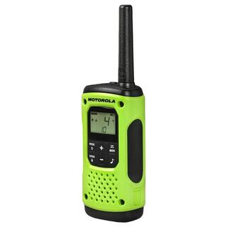 MOTOROLA Talkabout T605 Rechargeable Waterproof 2-Way Radio with Carry Case and Charger in Green (12-Pack) T605-BNDL-1