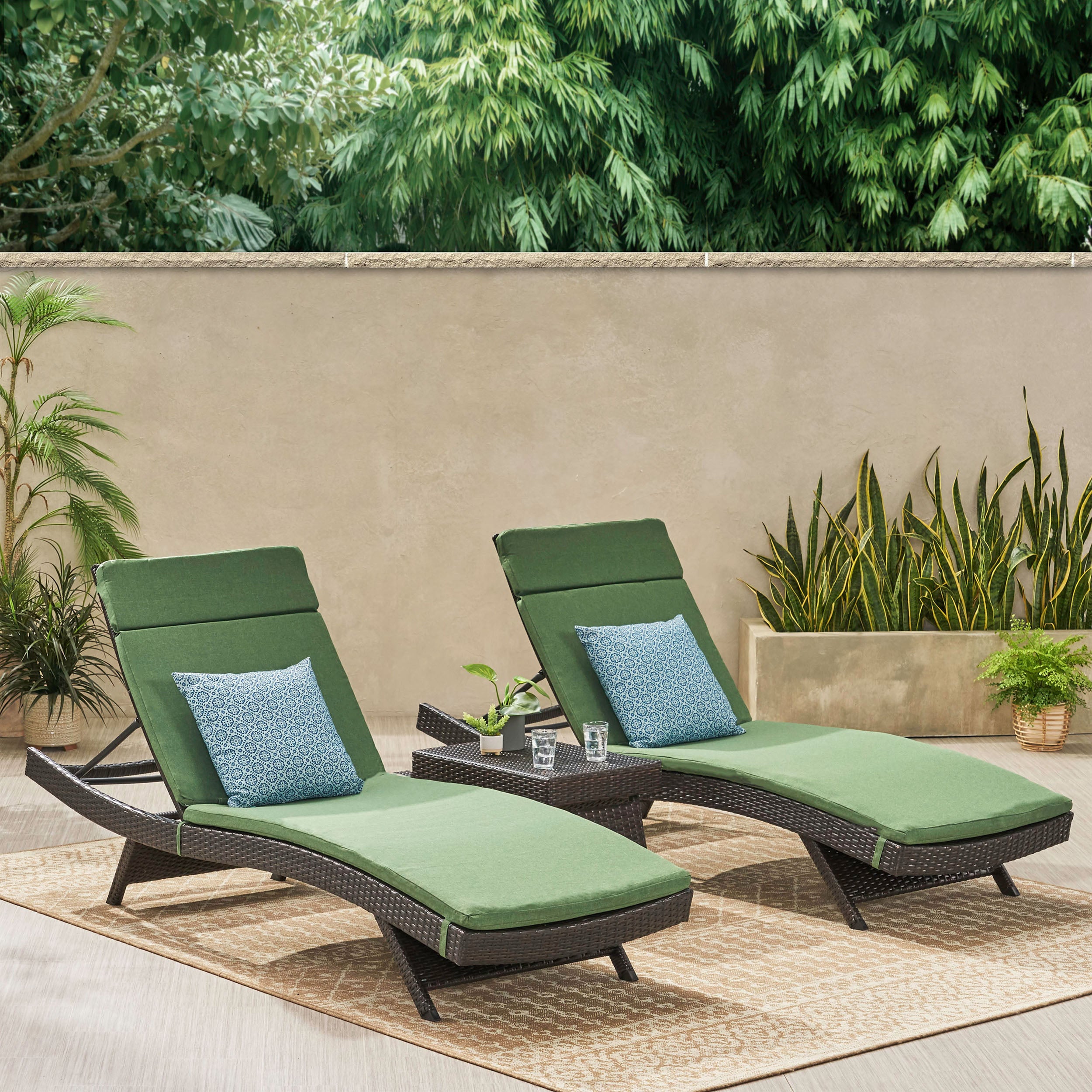 Lakeport 3pc Outdoor Brown Wicker Chaise Lounge Chair & Table Set