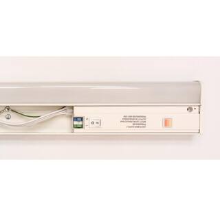 Commercial Electric Direct Wire Aluminum 24 in. LED White CCT Changing Under Cabinet Light PL9035