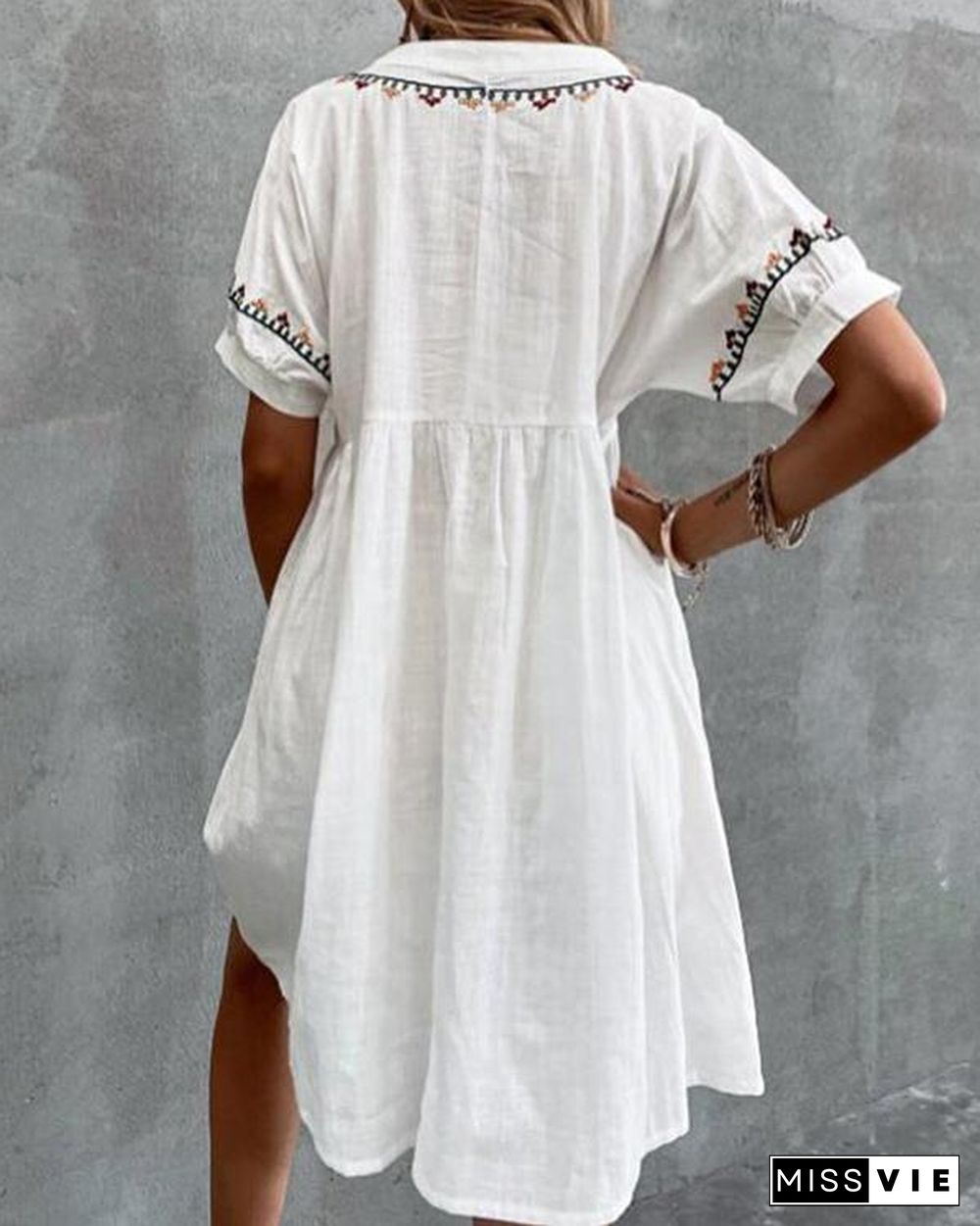 Floral Embroidery Loose Short Sleeve Dress