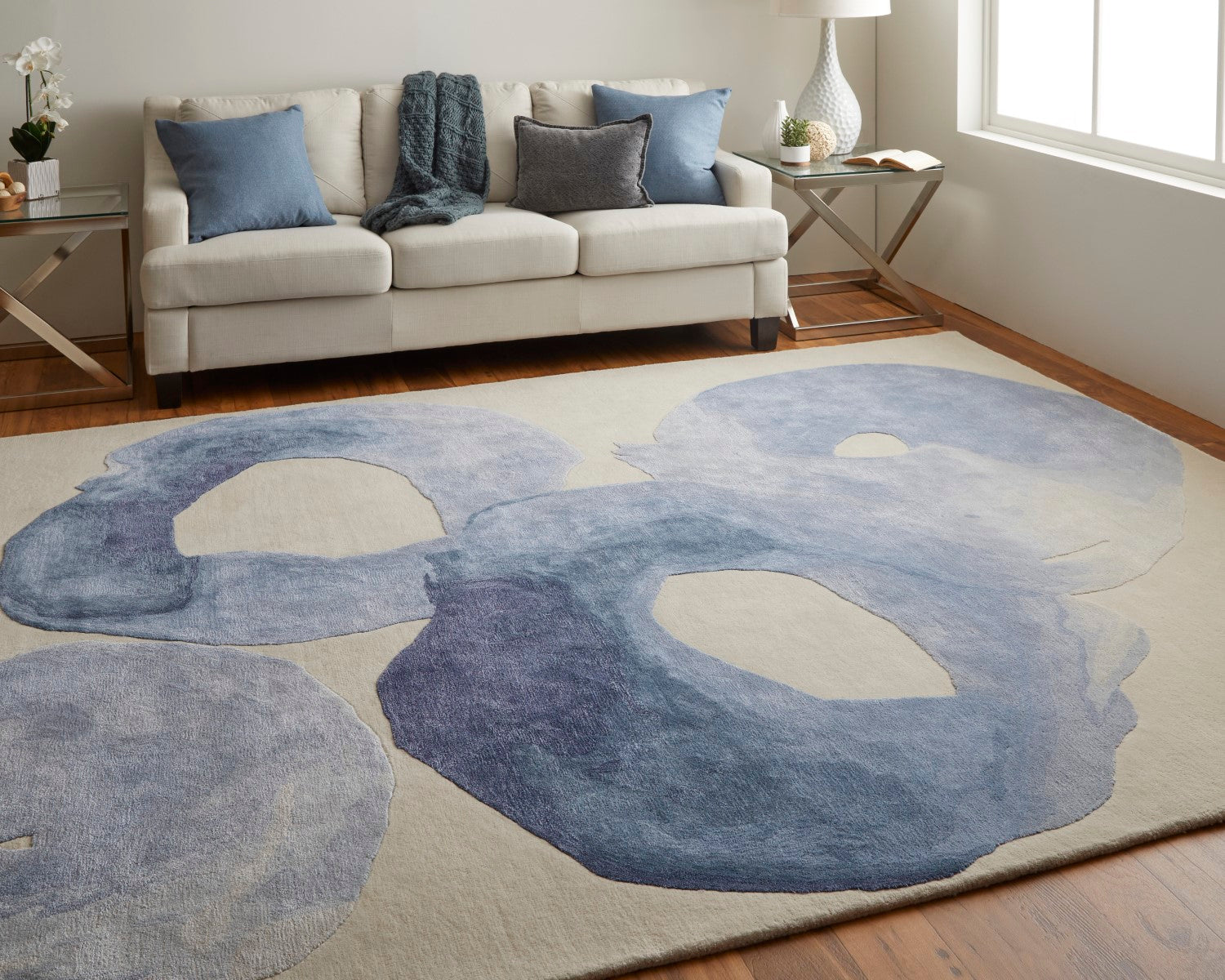 Ramiro Abstract Hand Tufted Blue Rug