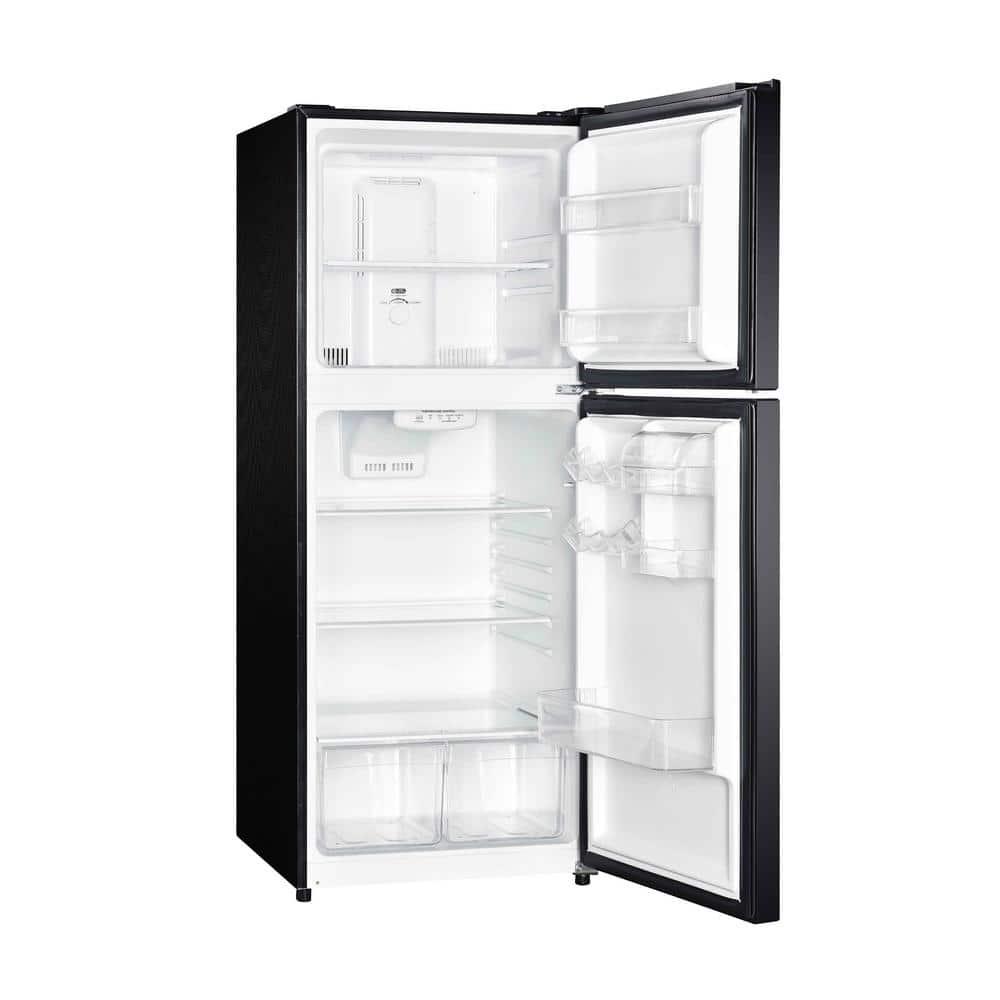 Magic Chef 101 cu ft Top Freezer Refrigerator in Black