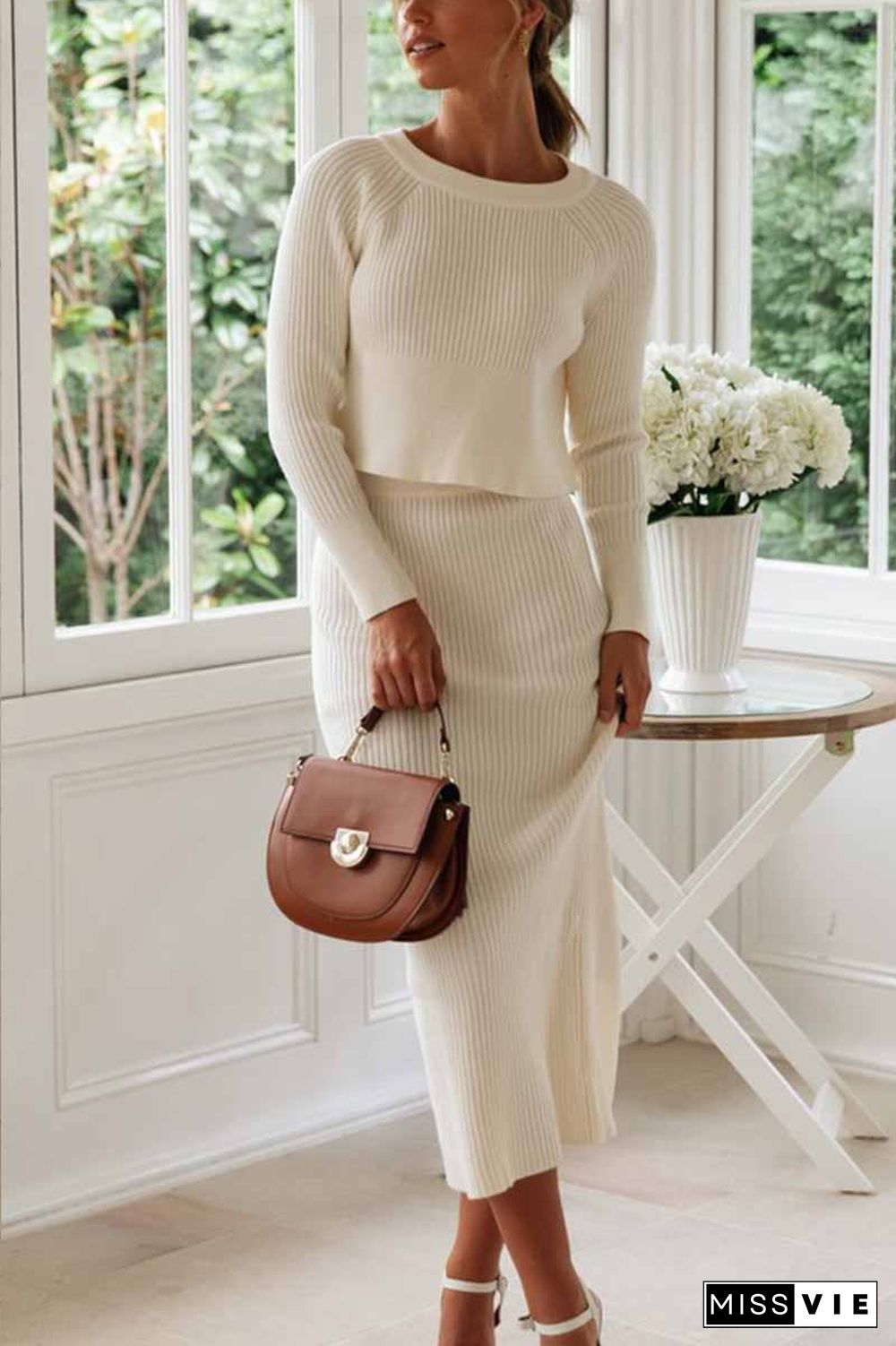 Knitted Solid Color Sweater Skirt Suit