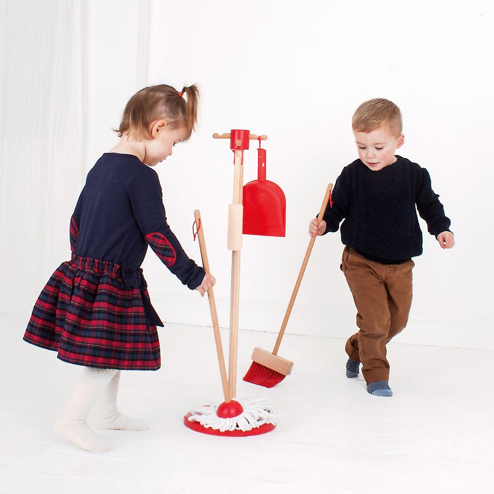 Bigjigs Toys Wooden Cleaning Set with Broom， Mop， Dustpan and Brush Roleplay