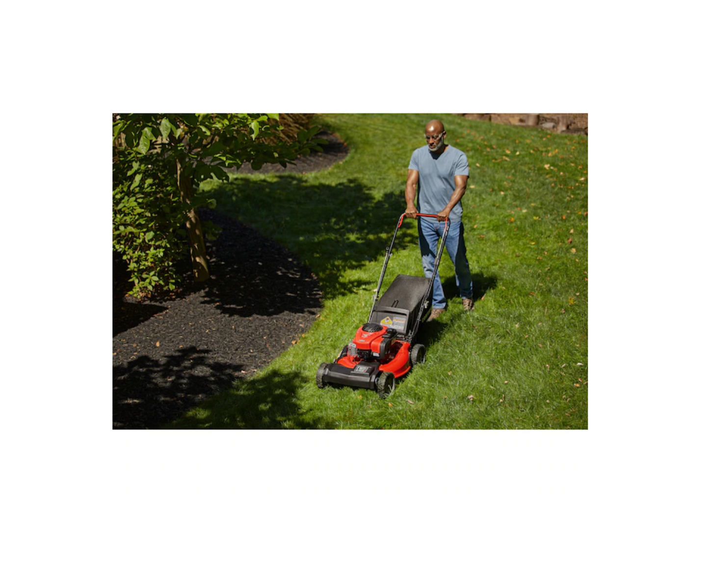 CRAFTSMAN CMXGMAM211201 M220 150-cc 21-in Self-Propelled Gas Lawn Mower with Briggs and Stratton Engine